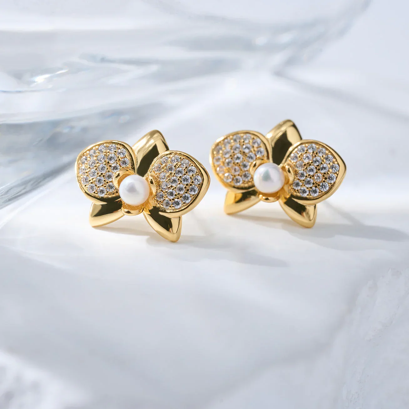 PEARLY LUSTRE | Top Grade Freshwater Pearl Earrings WE00851 | ORCHID - Image 3