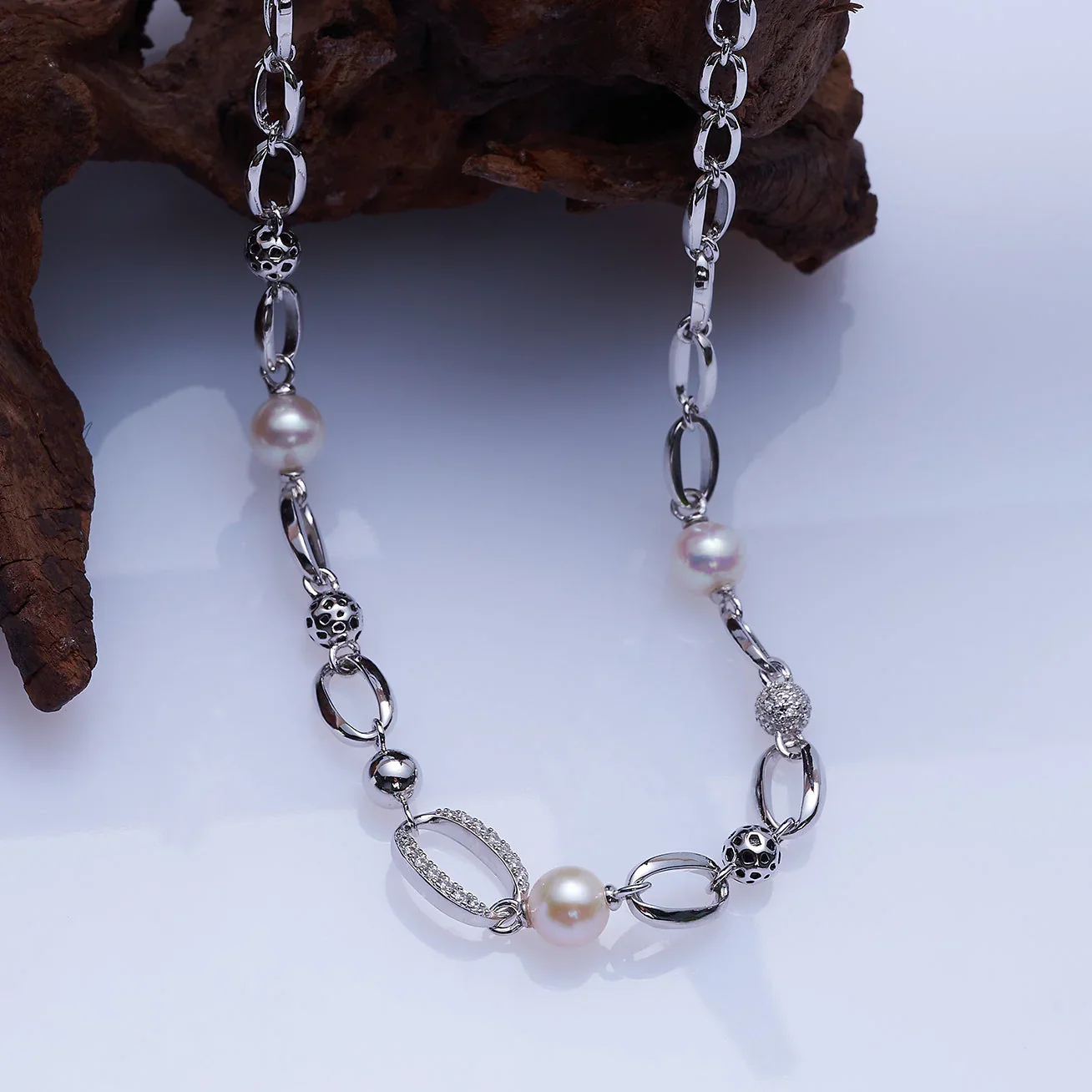 PEARLY LUSTRE | Top Grade Freshwater Pearl Necklace WN00590 | SAFARI - Image 3