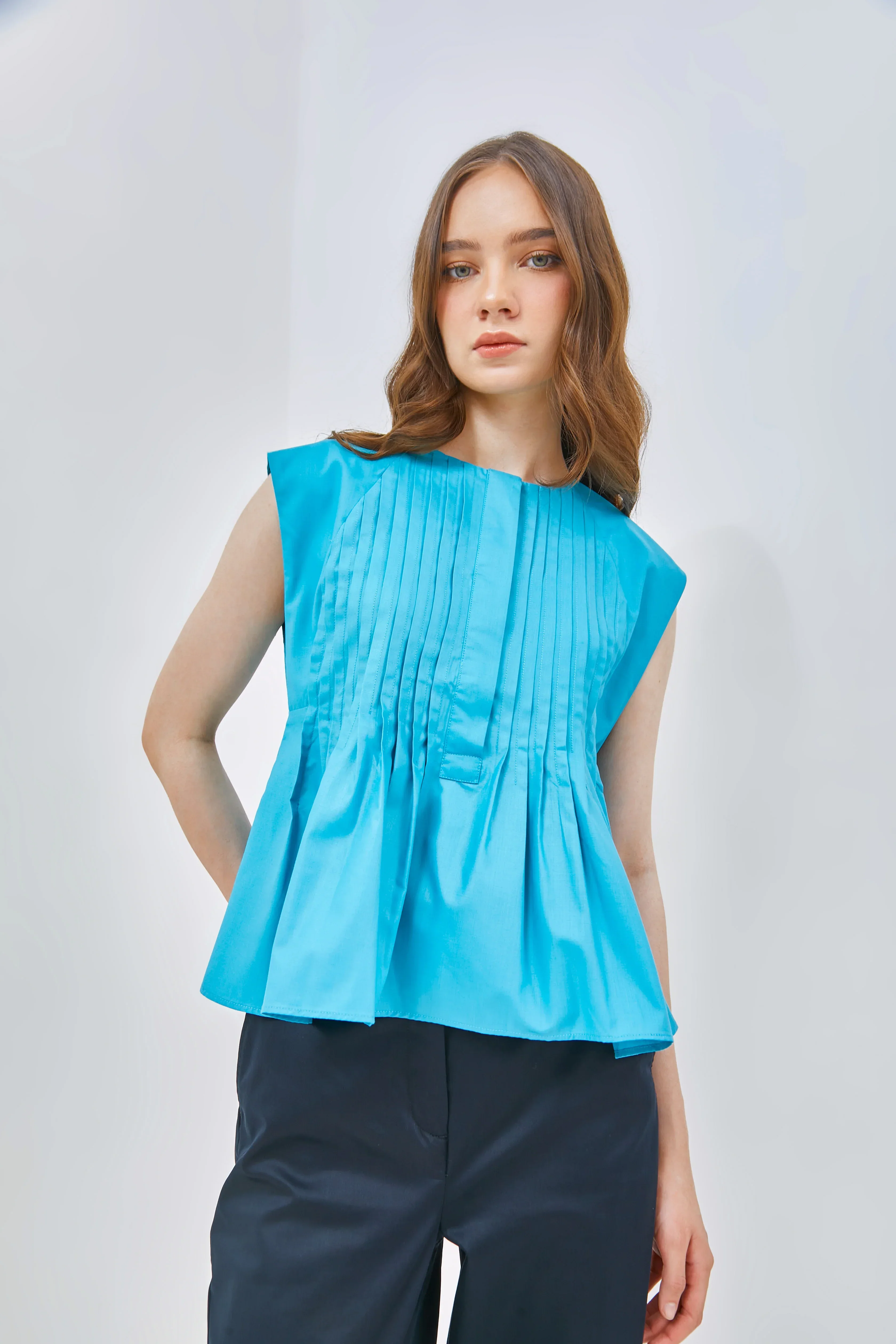 CAELI ECO LUXE | Pleat Top - Image 2