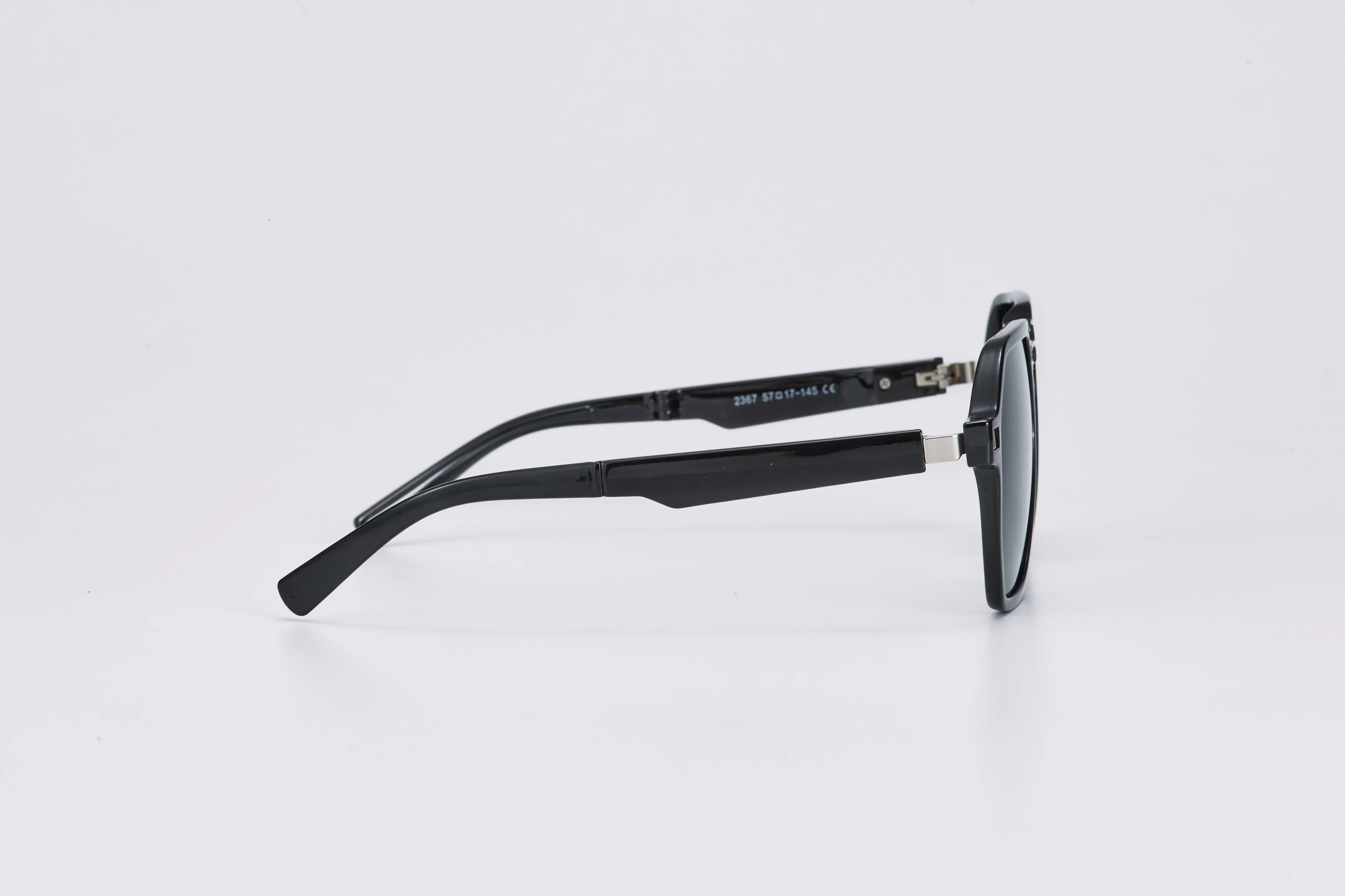 PROJECTWEAR | DAEMYN Polarized Sunglasses Black/Black - Image 2