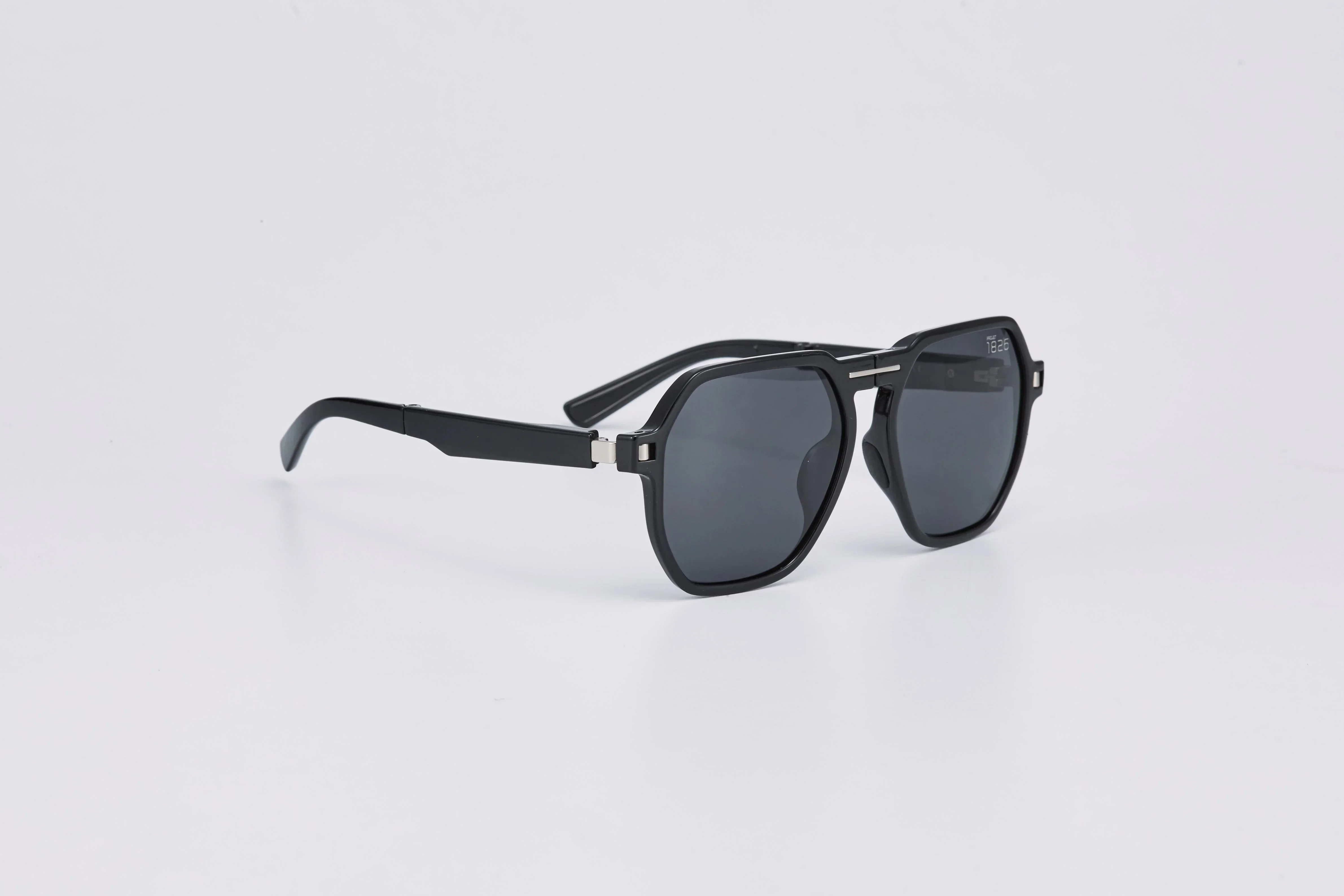 PROJECTWEAR | DAEMYN Polarized Sunglasses Black/Black - Image 3