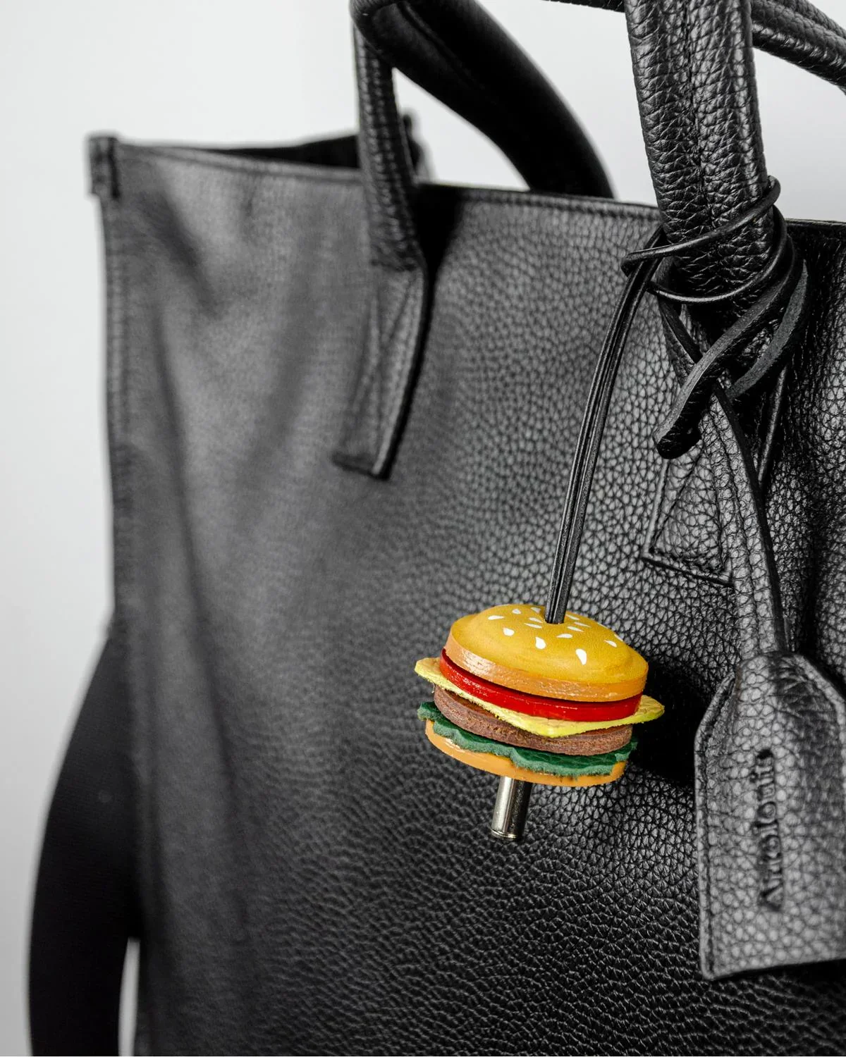 PROJET1826 x ARTOLOUIS | Cheese Burger Charm