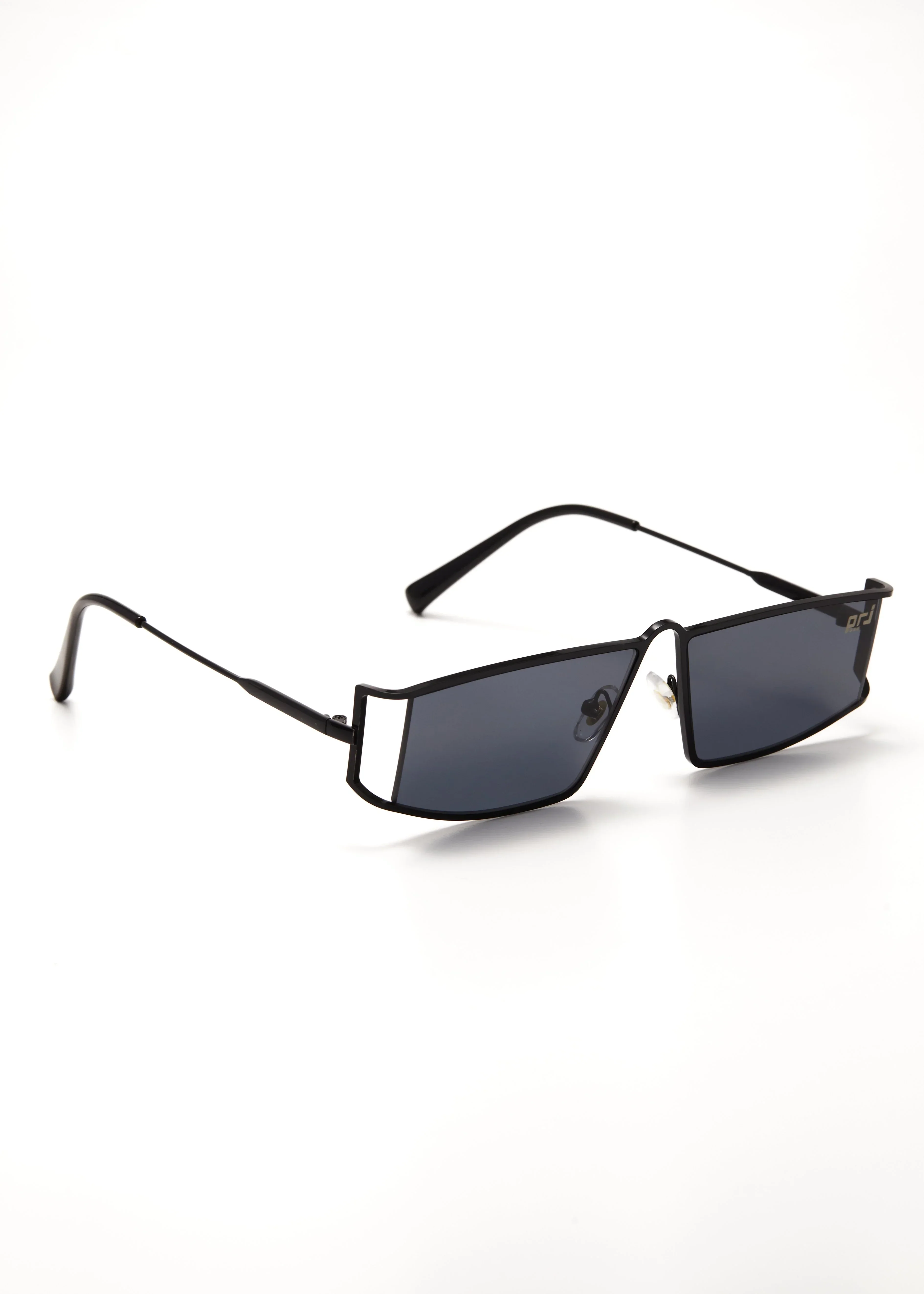 PROJET1826 | FAWKER Geometric Cutout Sunglasses Black/Grey