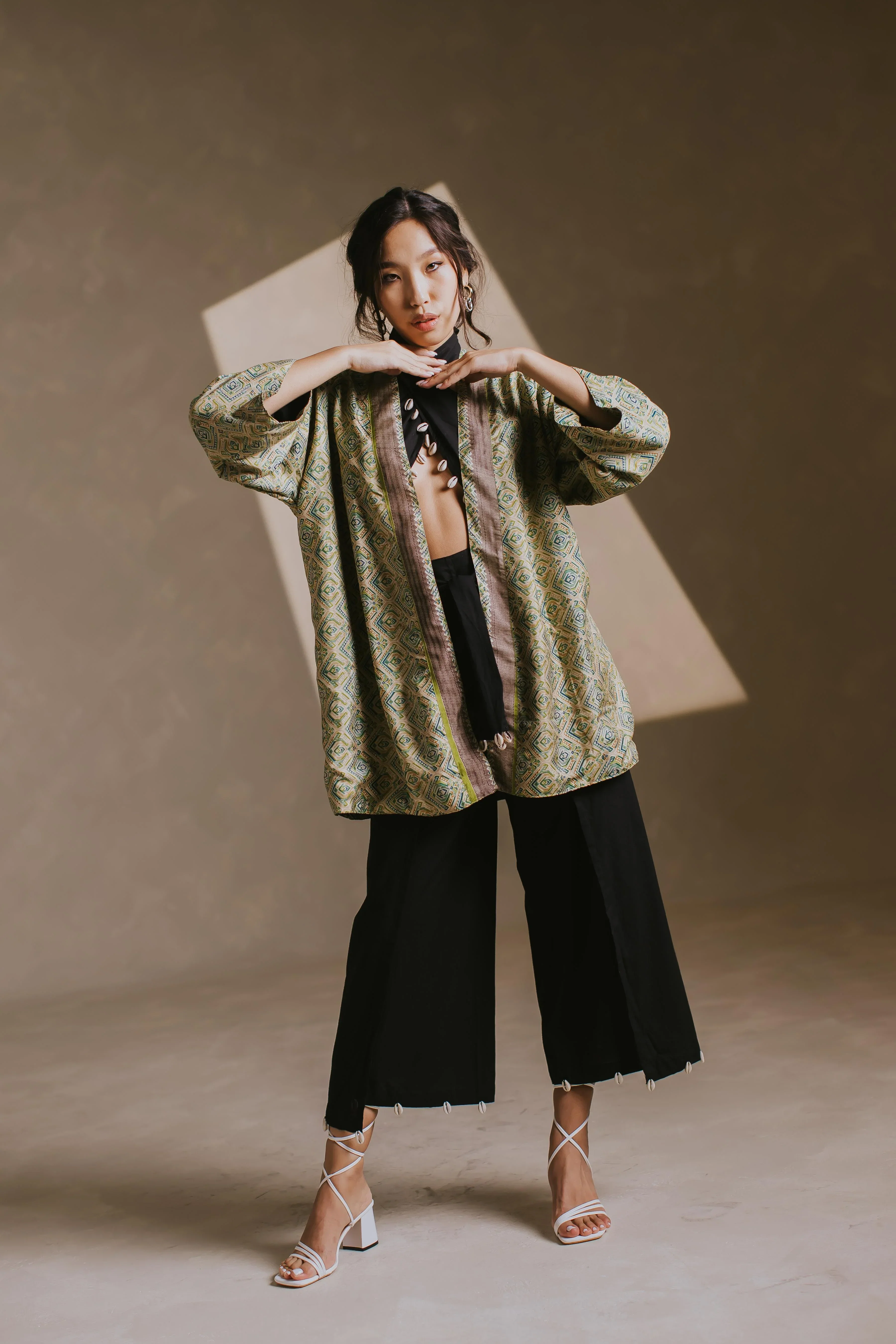 RAJA RANI | Reversible Kimono