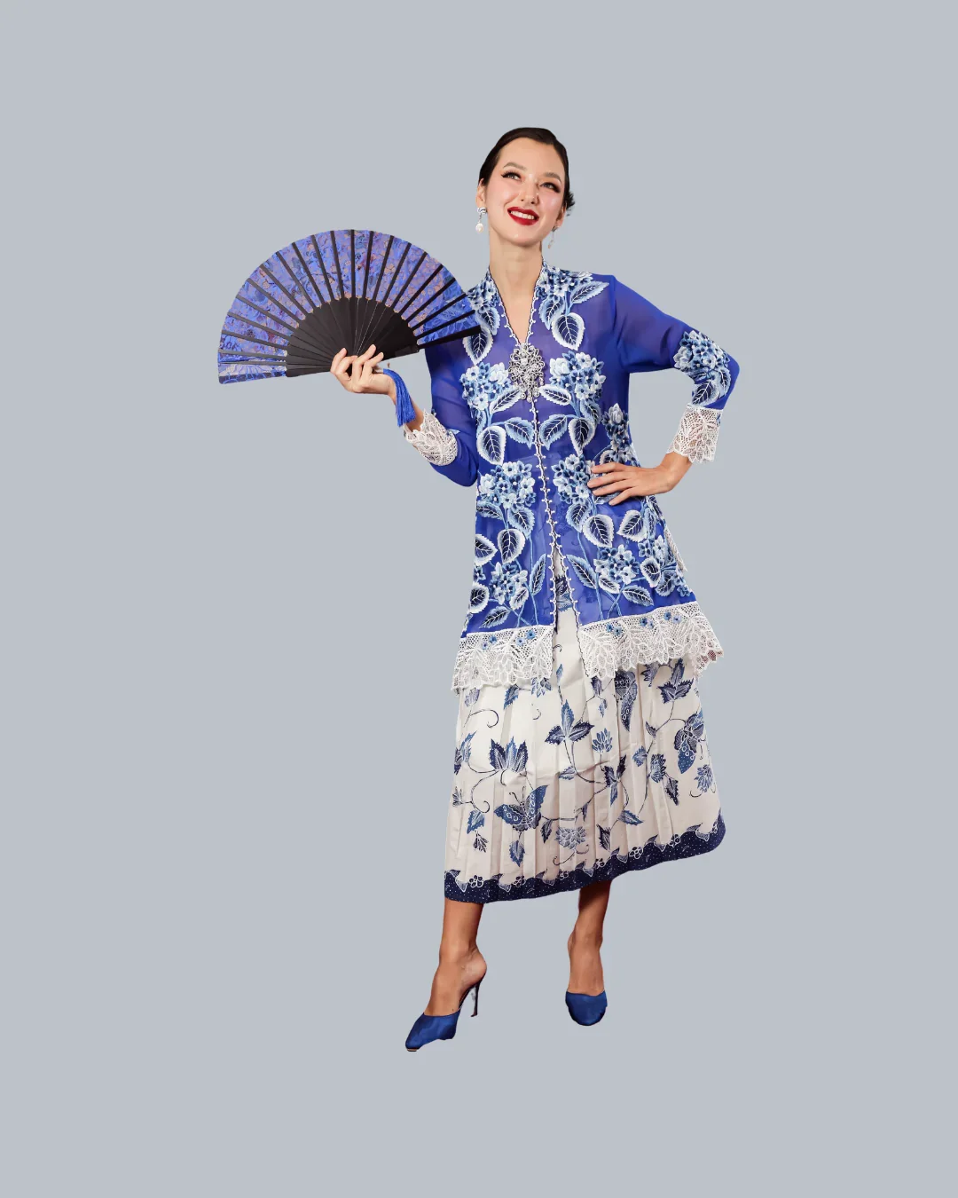 ROEMAH KEBAYA VIELGA | Hydrangean Kebaya - Image 2