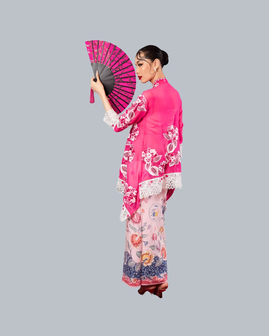 ROEMAH KEBAYA VIELGA | Hydrangean Kebaya - Image 5