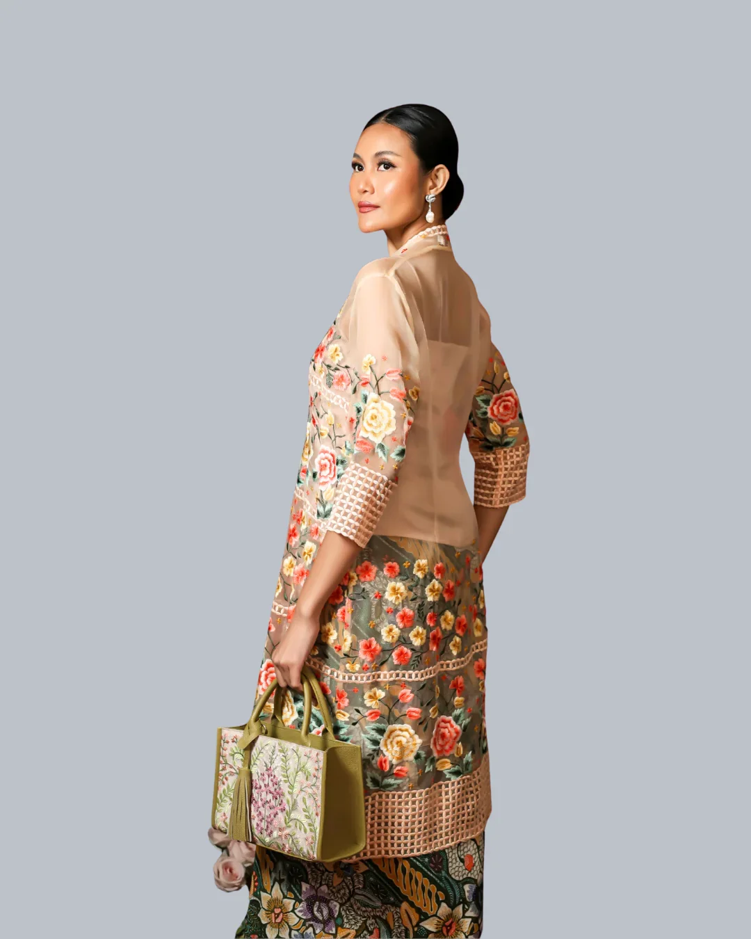 ROEMAH KEBAYA VIELGA | Kawung Jasmine Kebaya - Image 6