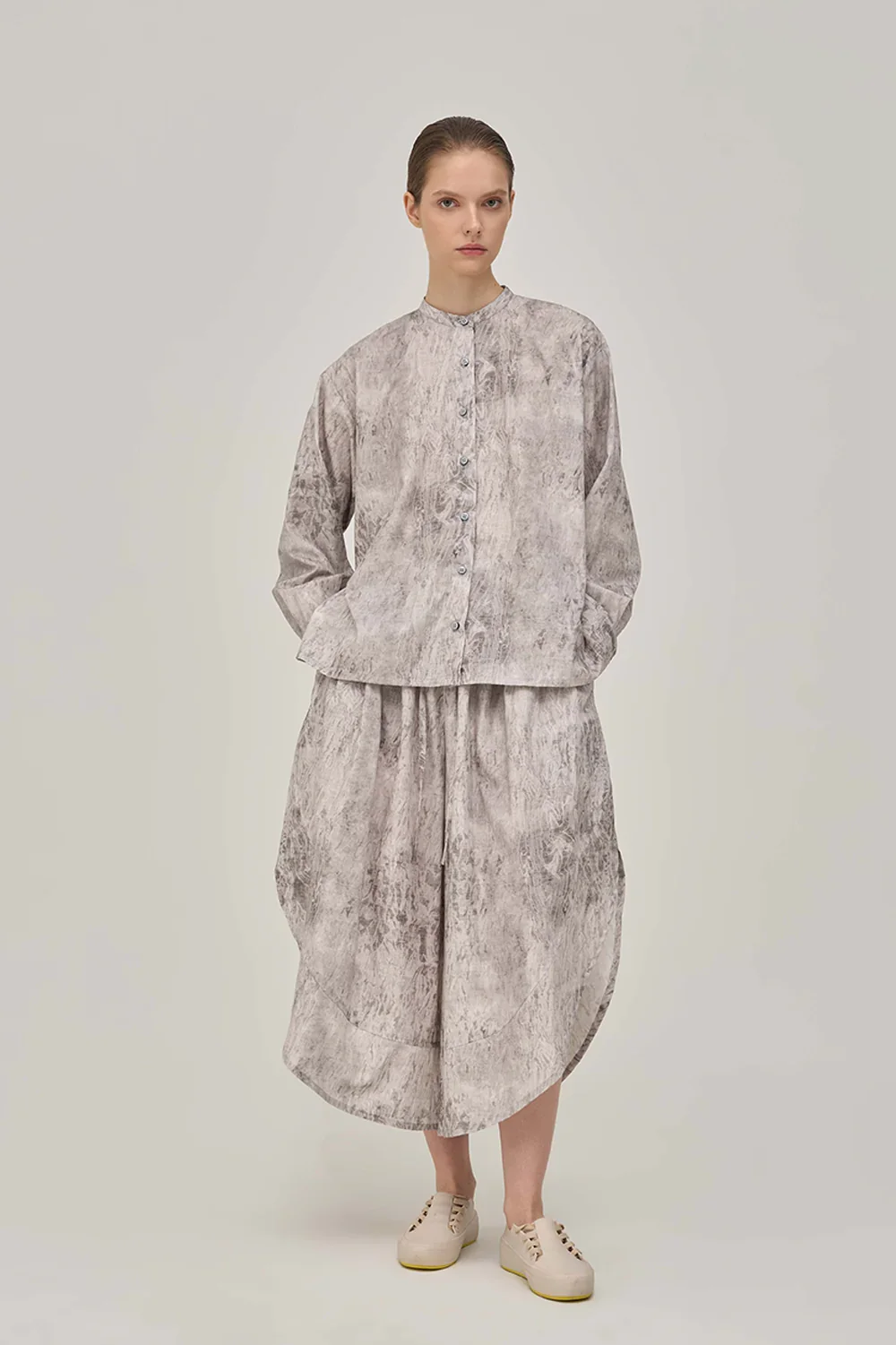 SABRINAGOH | Akyra Oversize Shirt - Image 3