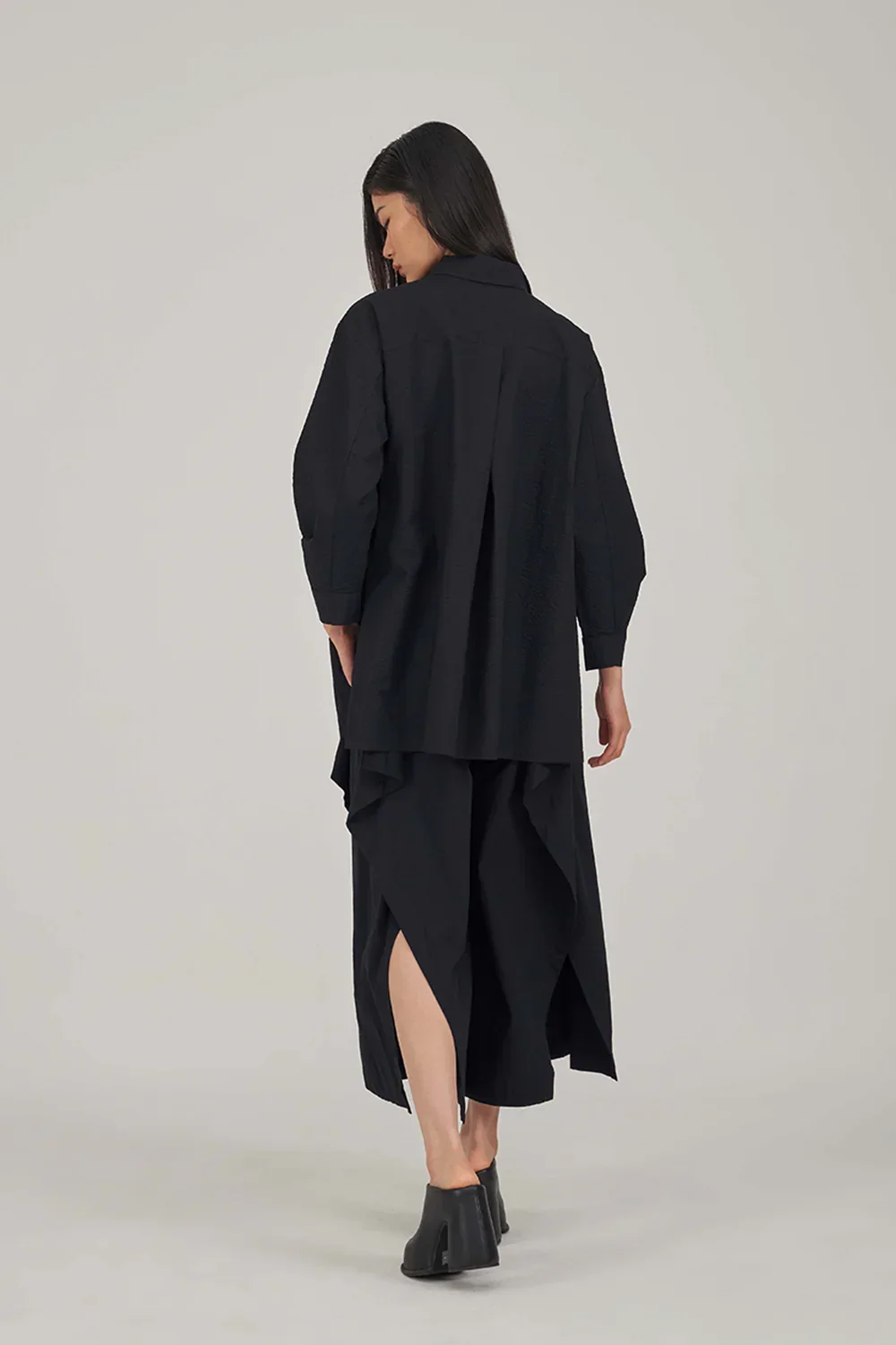 SABRINAGOH | Chiyeko Oversized Shirt - Image 2