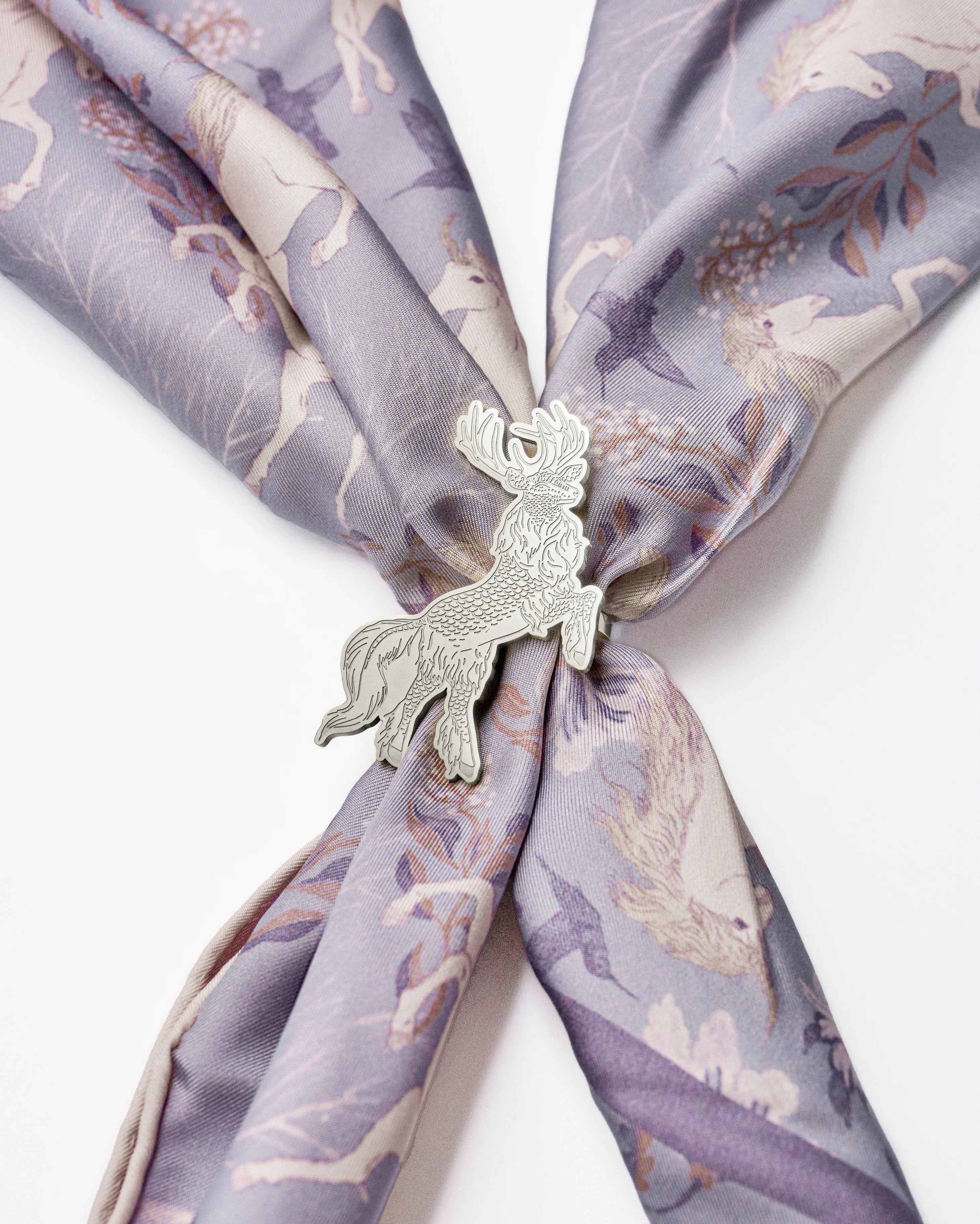 STUDIO QILING | Courbette Scarf Ring Silver - Image 3