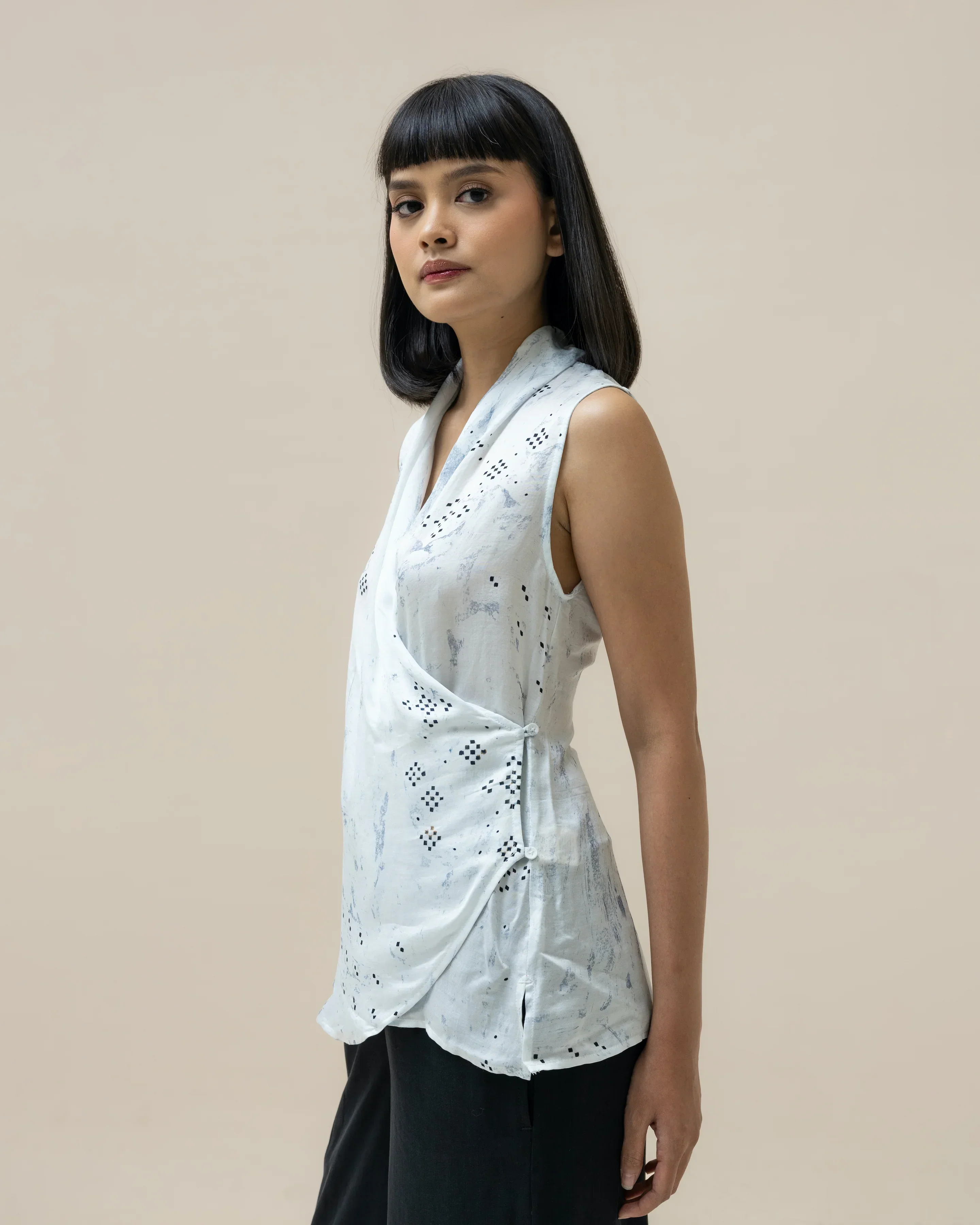 SUKKHA CITTA | ANGKASA - Classic Wrap Top - Image 4
