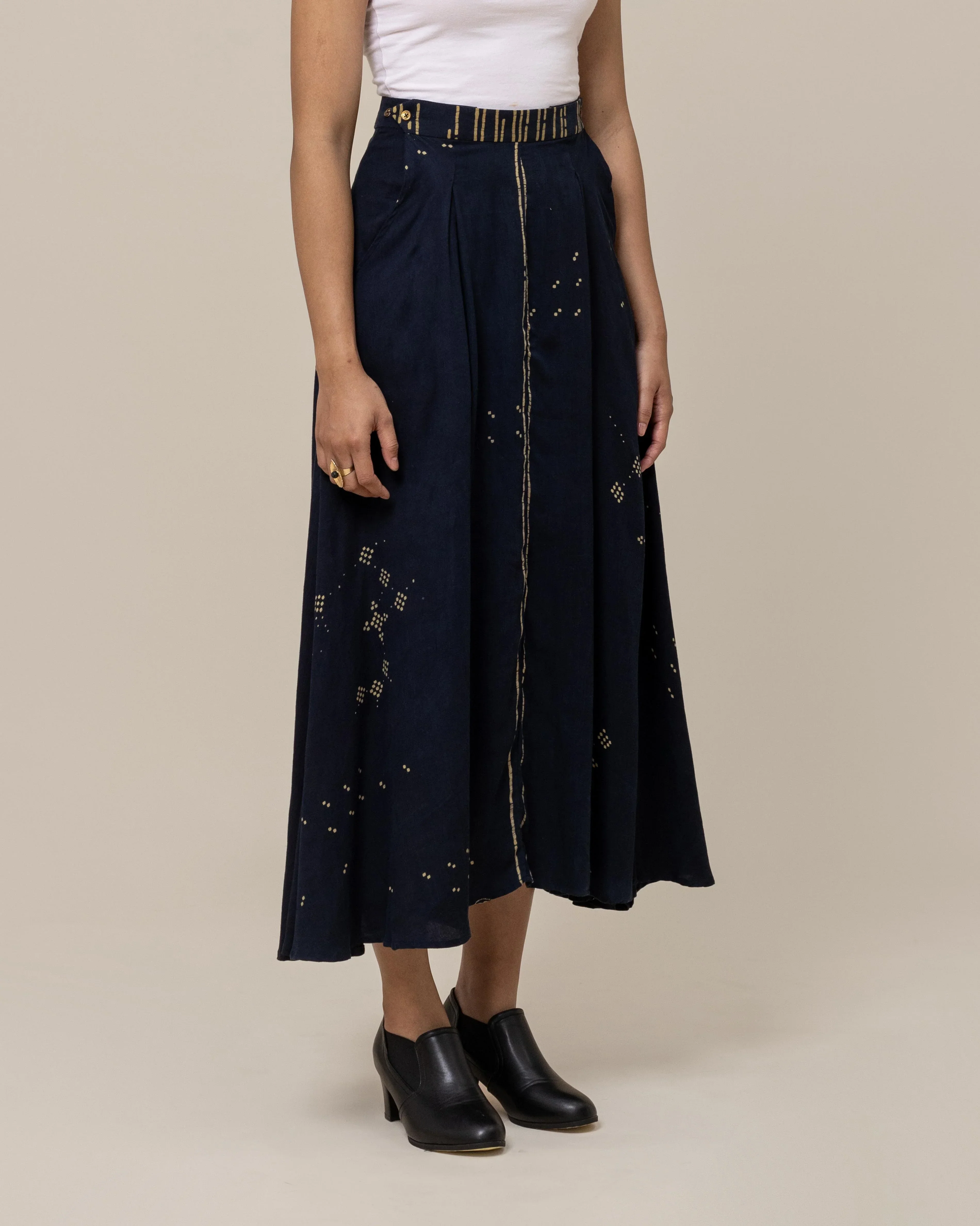 SUKKHA CITTA | ANGKASA - Flowy Skirt - Image 2