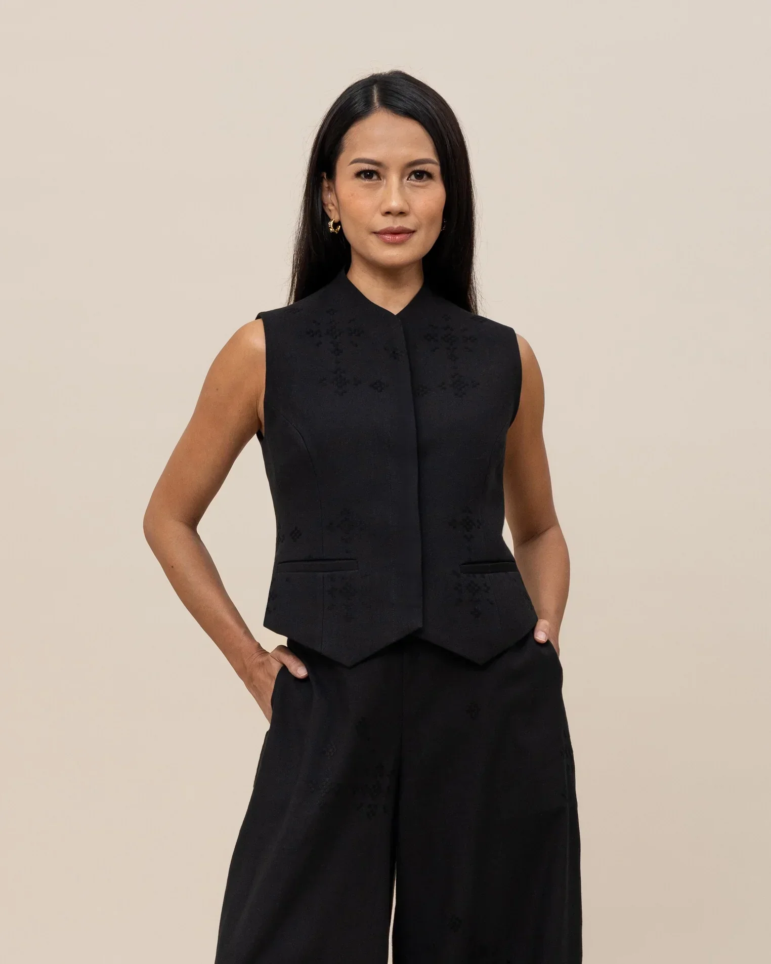 SUKKHA CITTA | ANGKASA - Structured Vest - Image 6