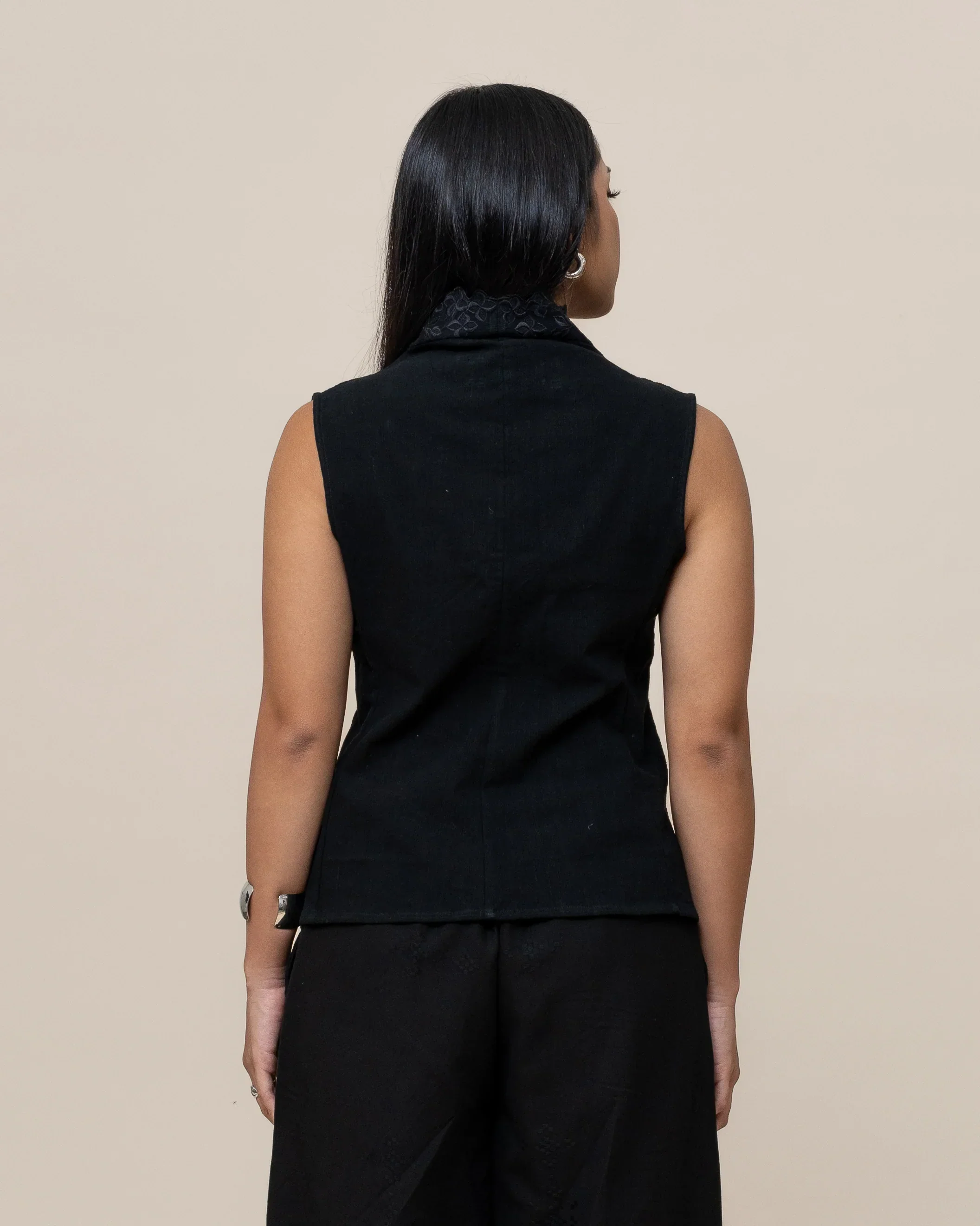 SUKKHA CITTA | KAPAS - Embroidered Kebaya Vest - Image 8