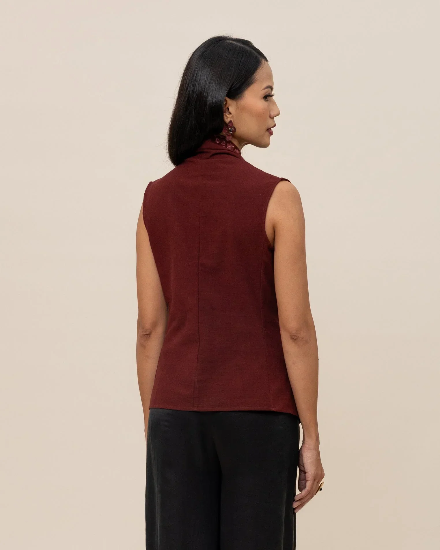 SUKKHA CITTA | KEMBANG - Embroidered Kebaya Vest - Image 2
