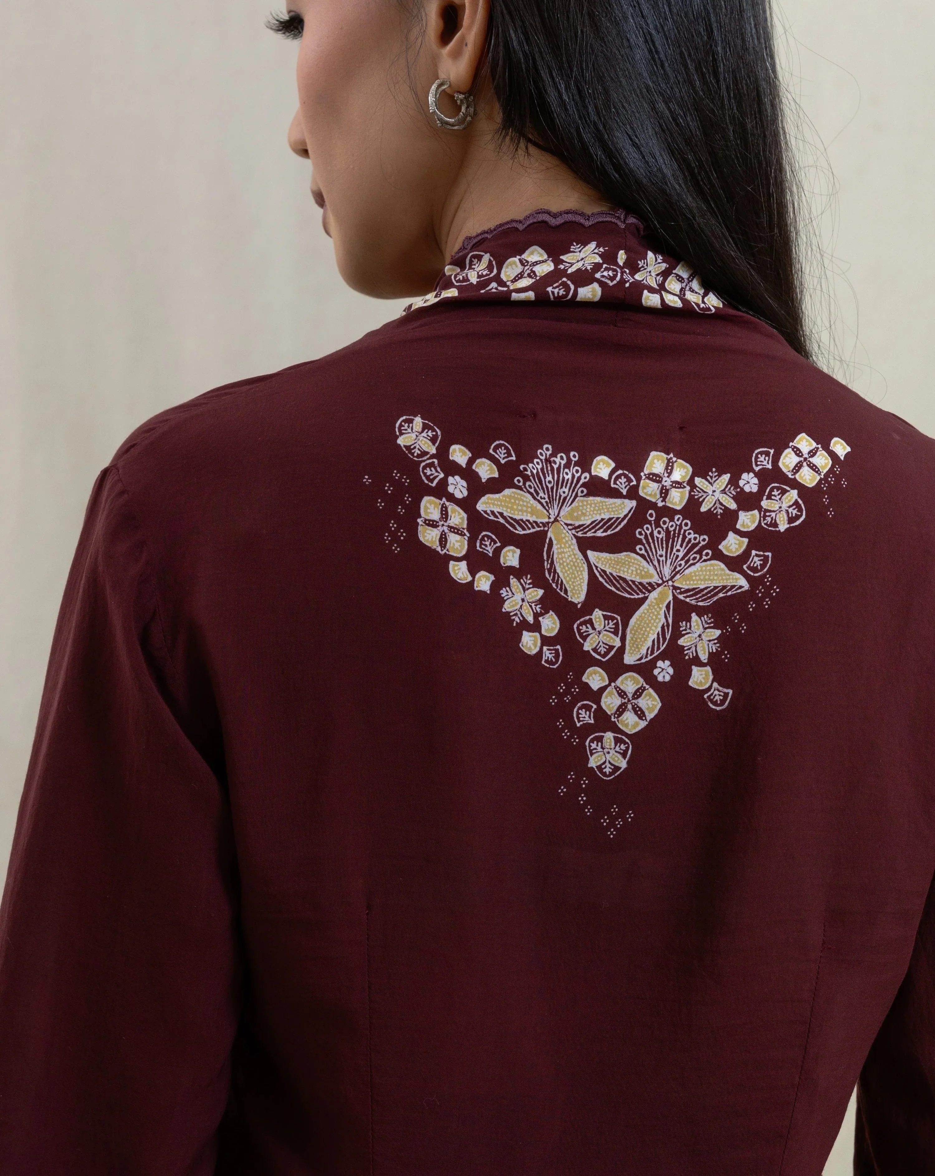 SUKKHA CITTA | SERIBU BUNGA - Kebaya Top - Image 3