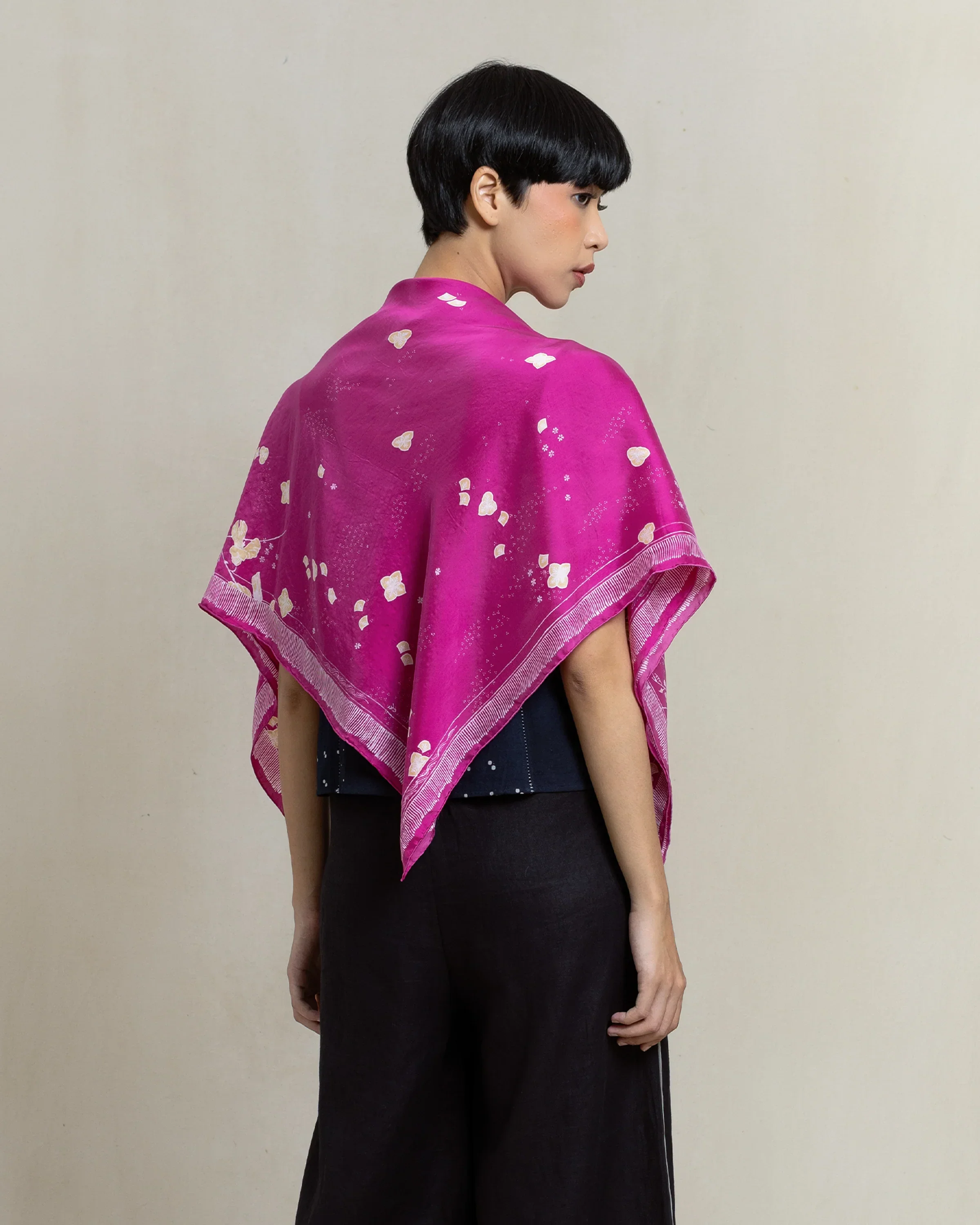 SUKKHA CITTA | SERIBU BUNGA - Kembang Scarf - Image 4