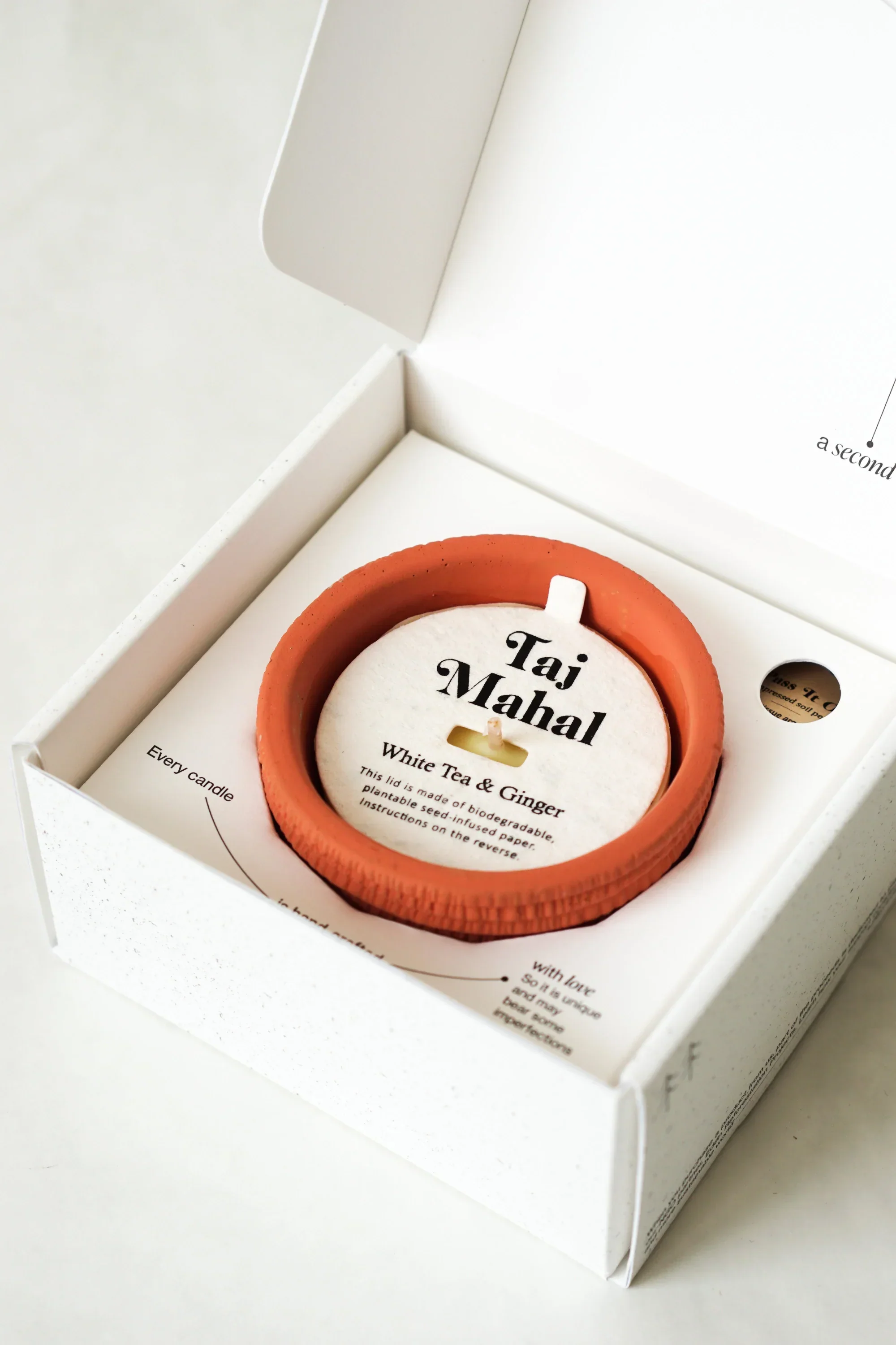 Taj Mahal, White Tea & Ginger Plantable Candles - Image 2