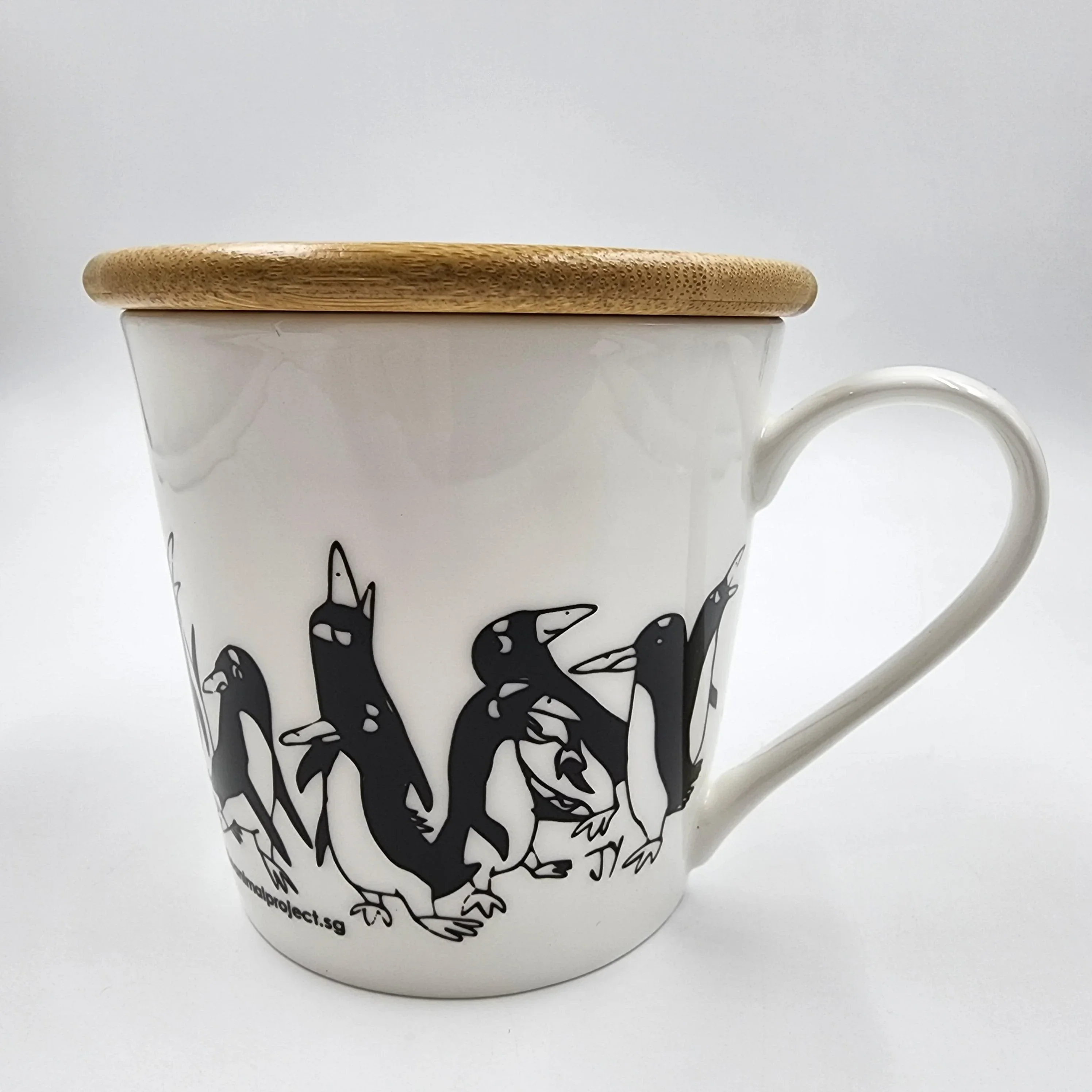THE ANIMAL PROJECT | Wide Tapered Mug With Bamboo Lid - Image 7