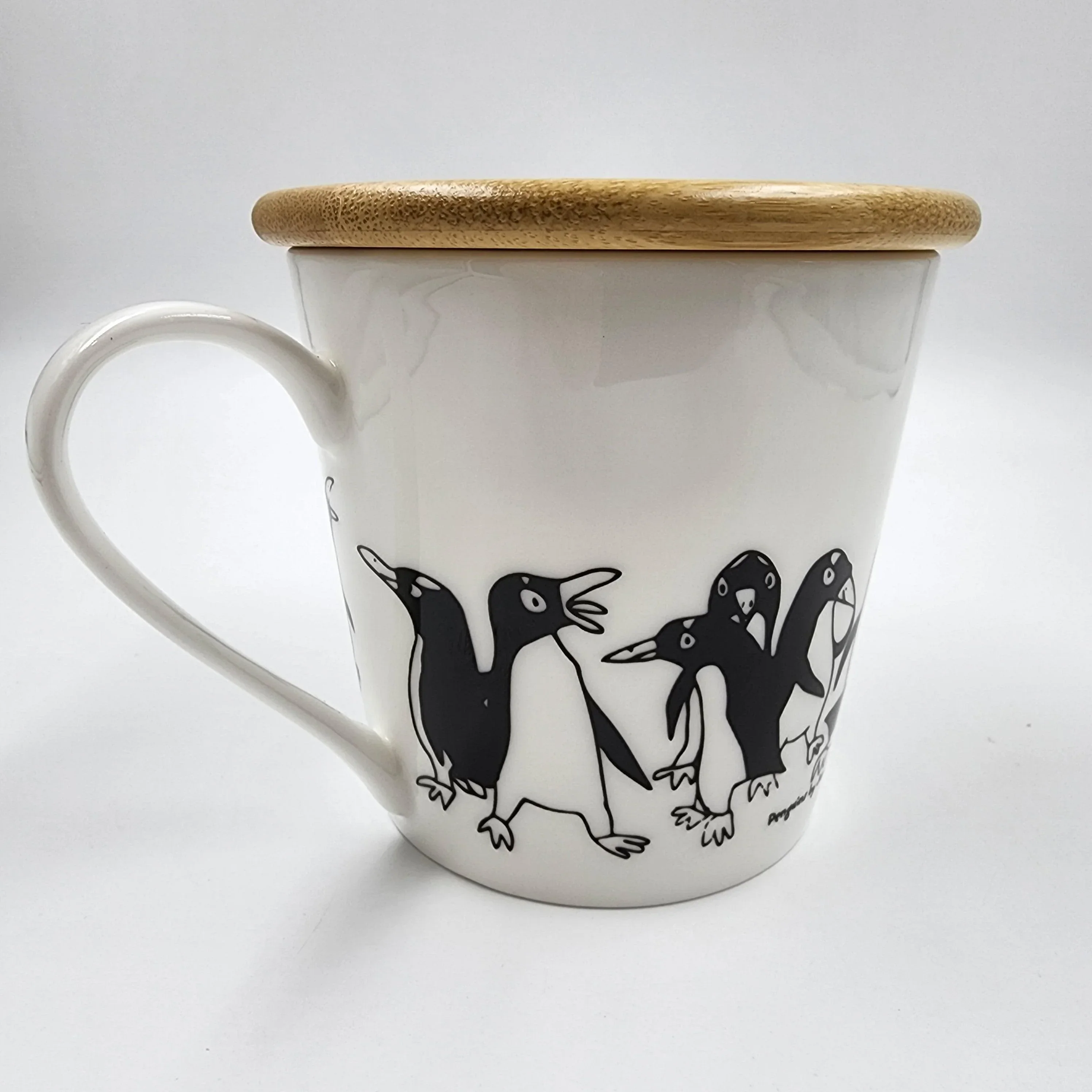 THE ANIMAL PROJECT | Wide Tapered Mug With Bamboo Lid - Image 8