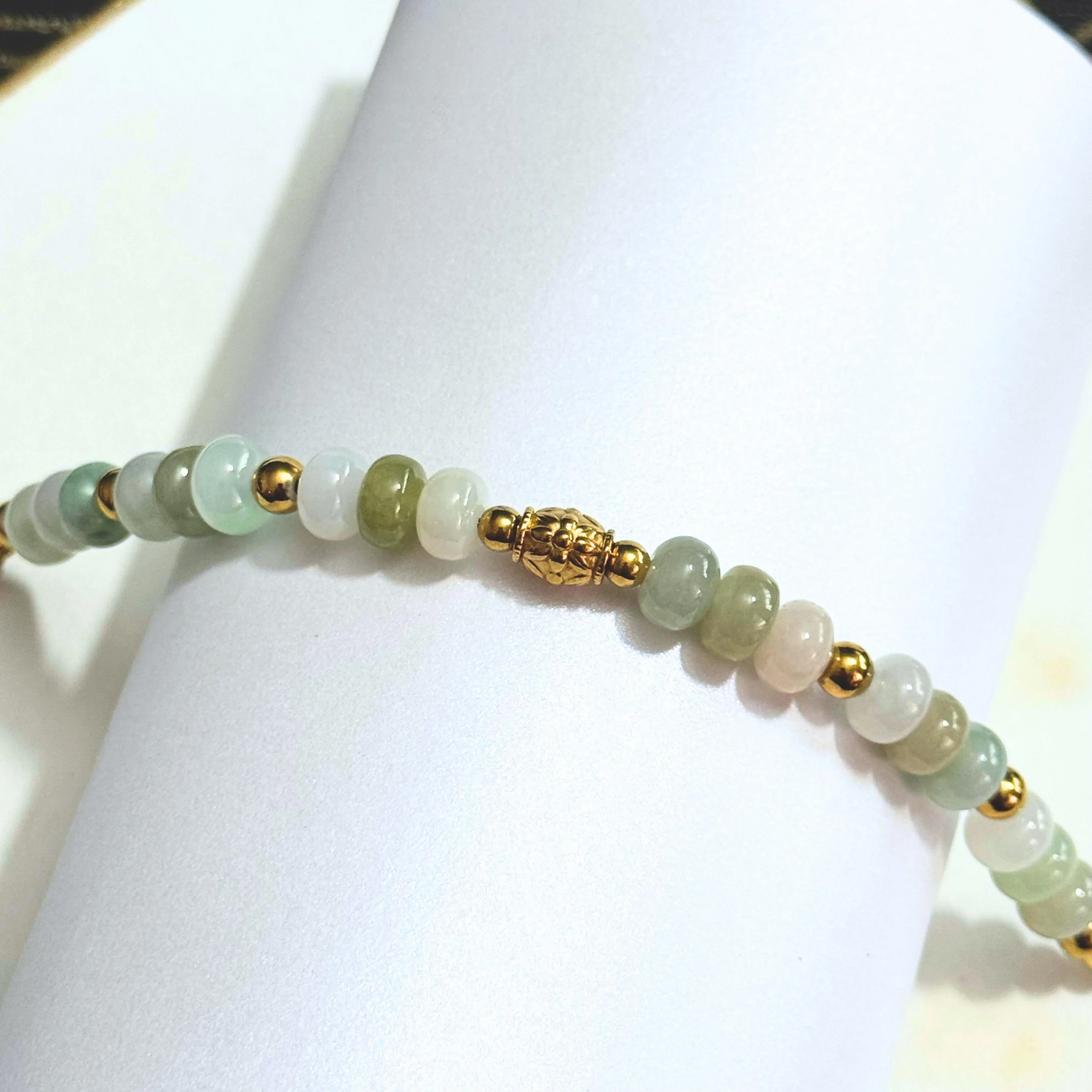 THE ANTECEDENT STORE | B - Burmese Jade Oval Flower Bracelet