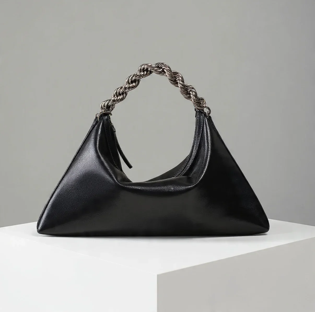 WU HAUS | Helix Leather Shoulder Bag - Image 7