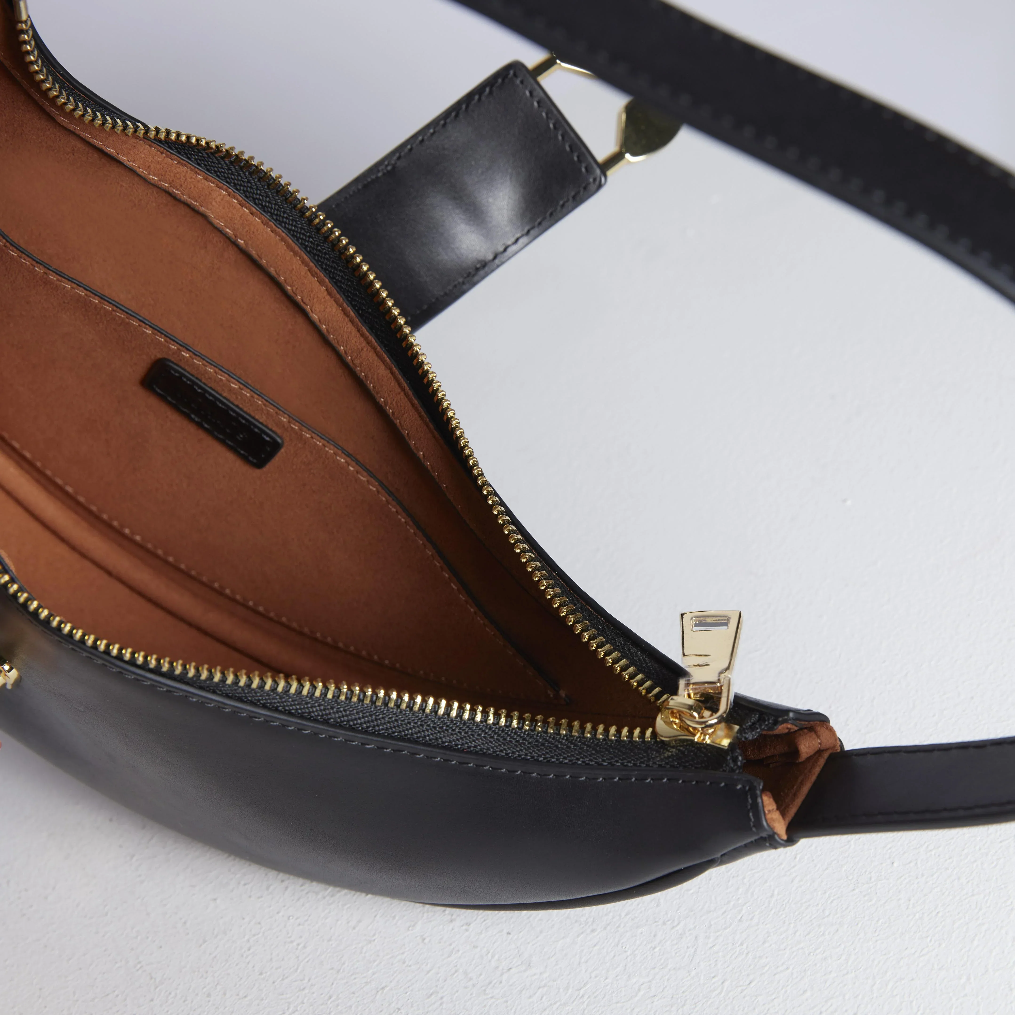 WUHAUS | Lovelock Bag - Image 6