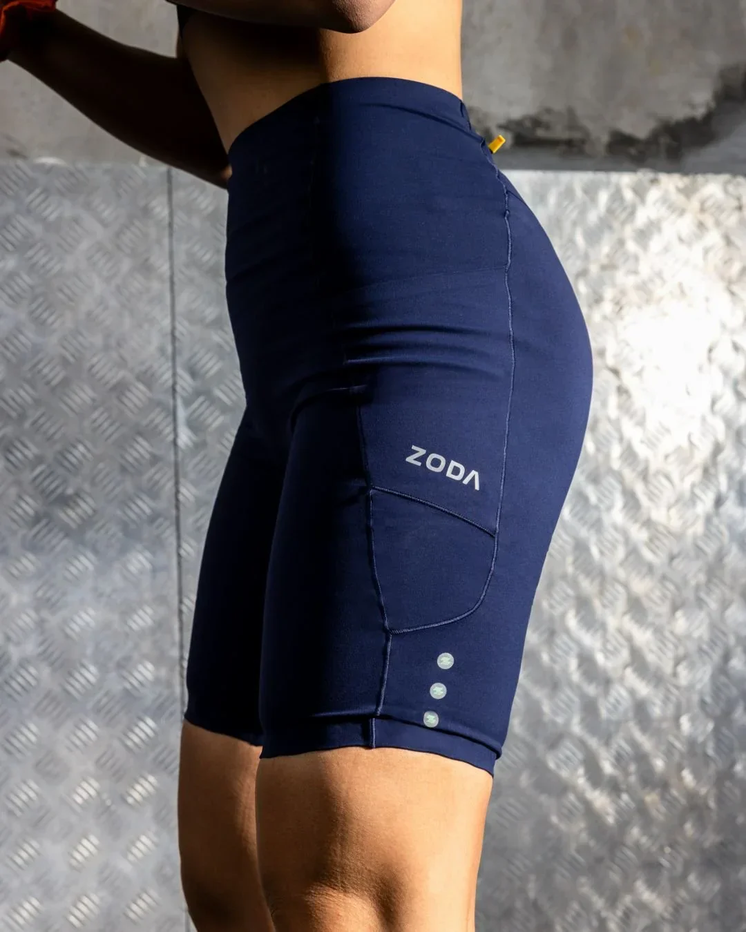 ZODA | MOVE High-Rise Shorts 9" - Image 3